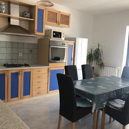 Rab Appartement Palit