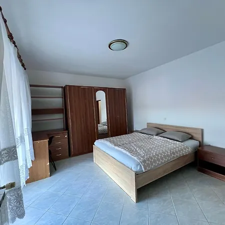 Apartament Rab Palit