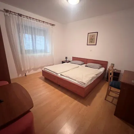 Appartement Rab Palit